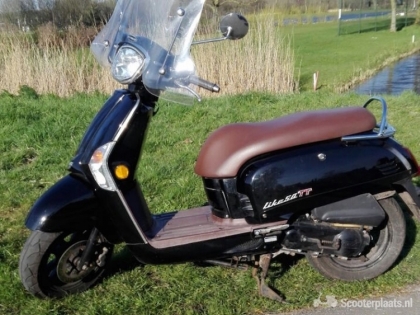 Kymco Like Retro zwart